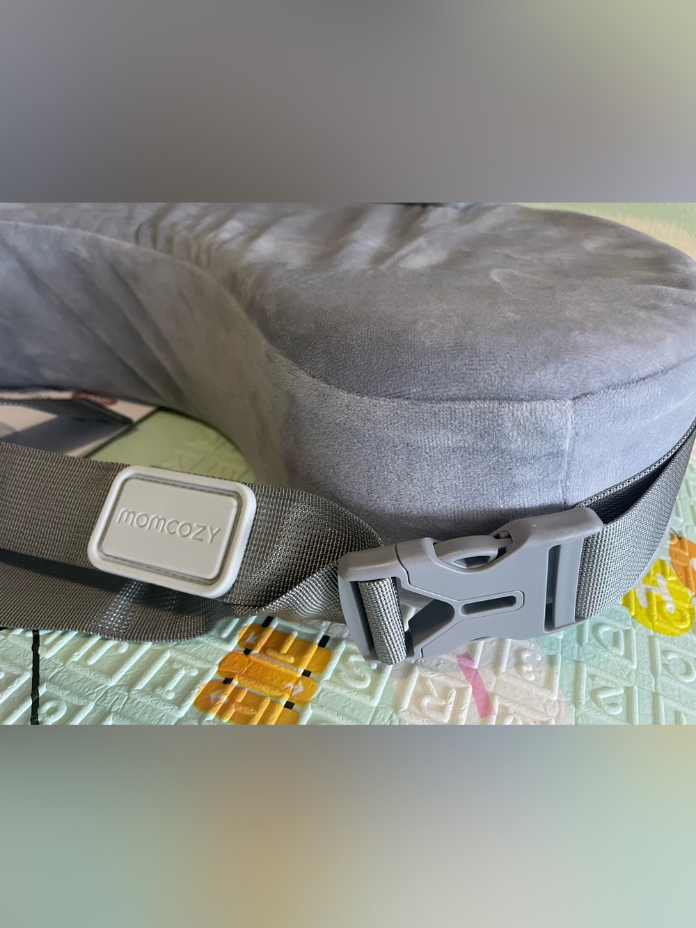 Momcozy Innovative Safety Guard Nursing Pillow - Picture 9 of 11